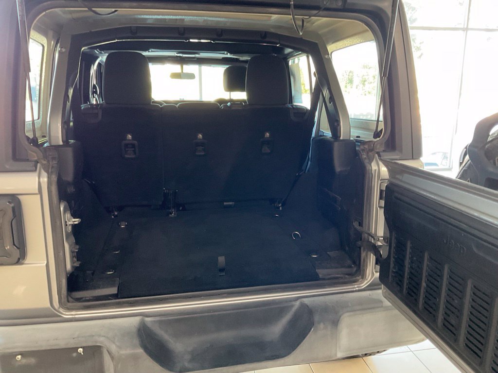 Used 2019 Jeep Wrangler Unlimited Sport S AWD/4WD image 22