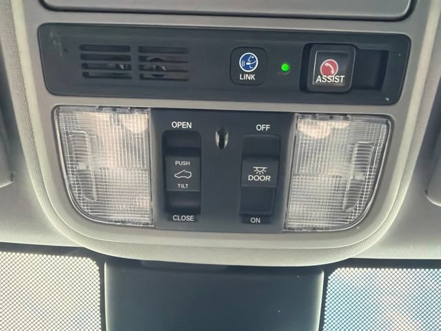 Used 2022 Honda Odyssey Elite image 47