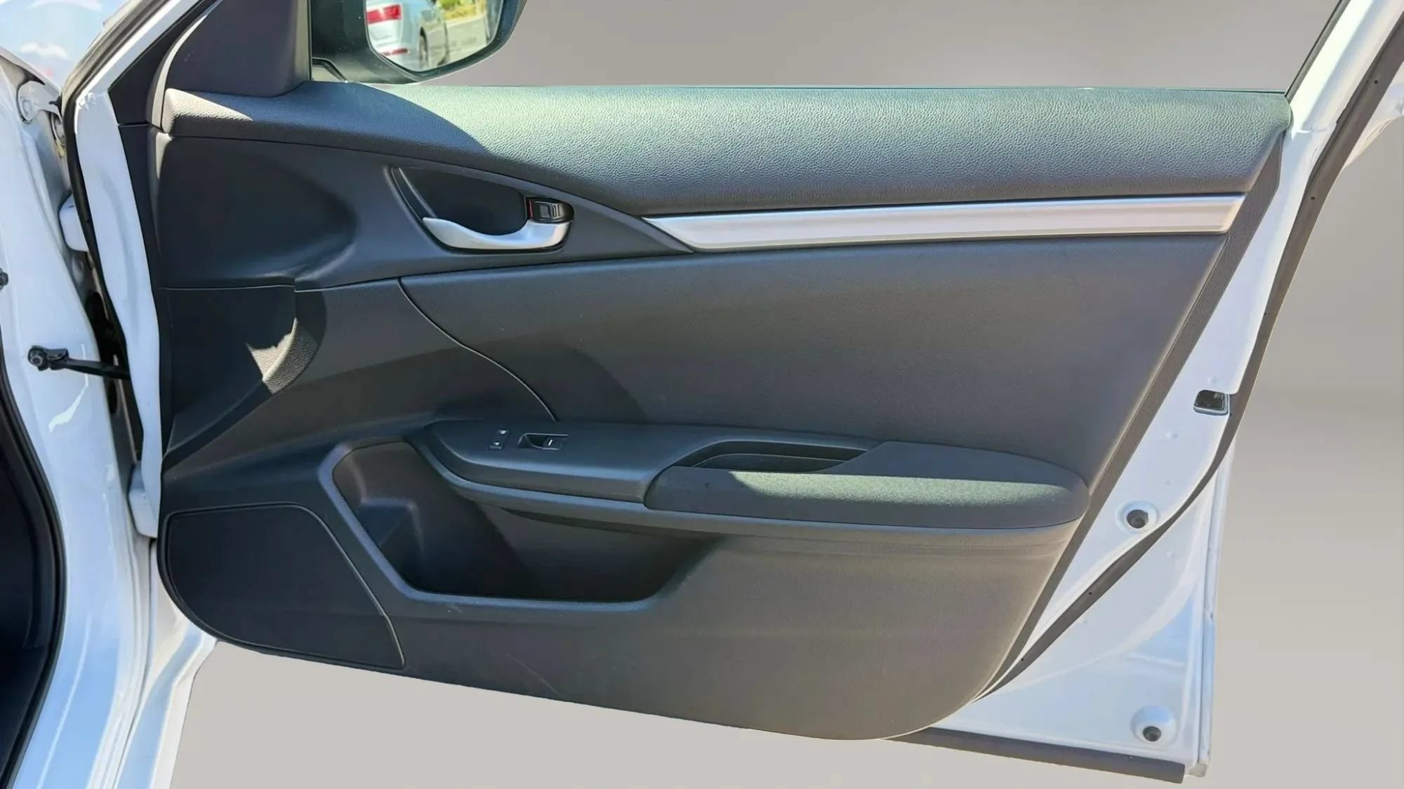 Used 2020 Honda Civic LX image 10
