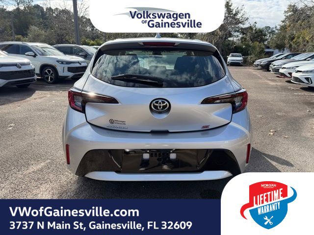 Used 2023 Toyota Corolla SE w/ SE Premium Package image 5