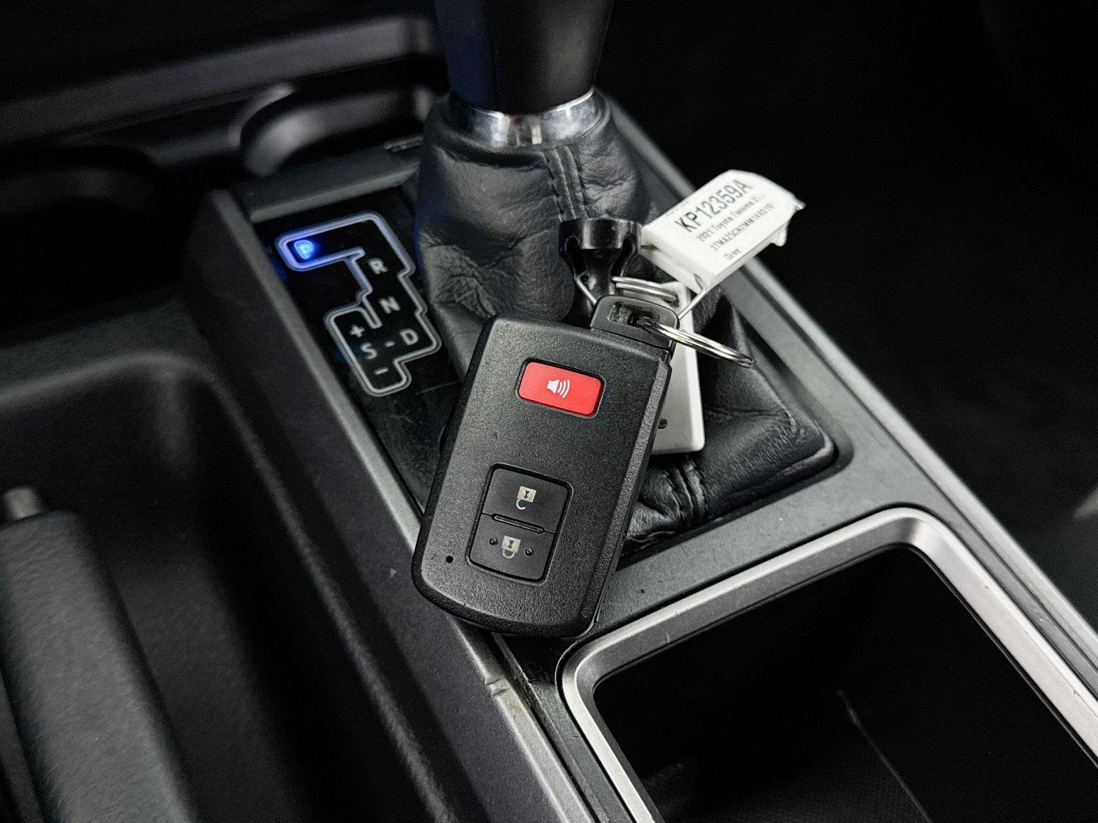 Used 2021 Toyota Tacoma TRD Sport w/ Technology Package RWD image 33