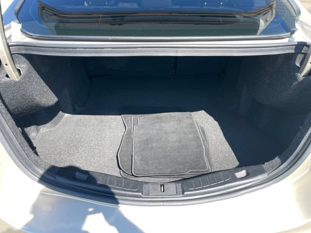 Used 2017 Ford Fusion SE w/ Fusion SE Technology Package FWD image 23