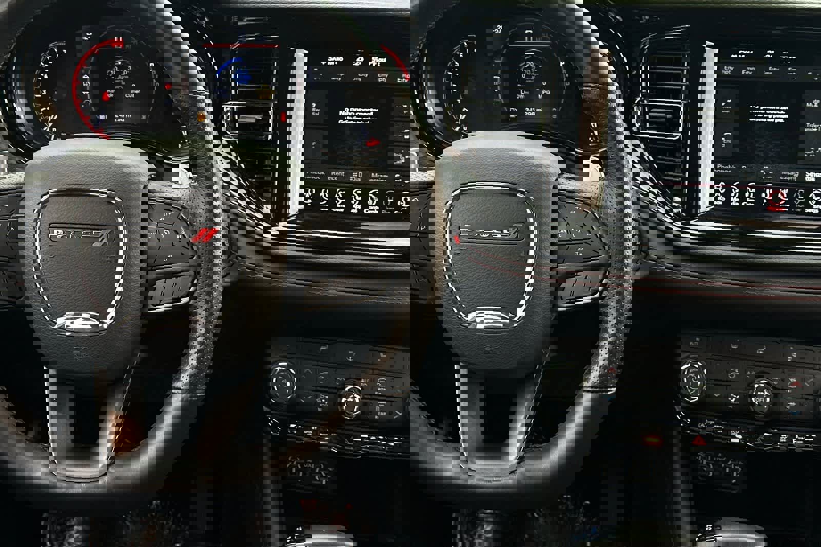 Used 2024 Dodge Durango GT image 14