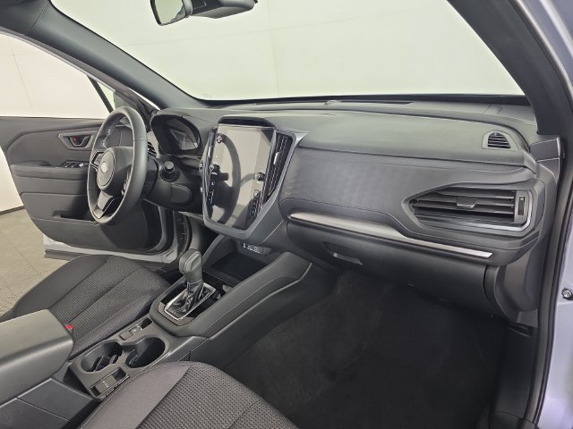 Used 2025 Subaru Forester Premium AWD/4WD image 27