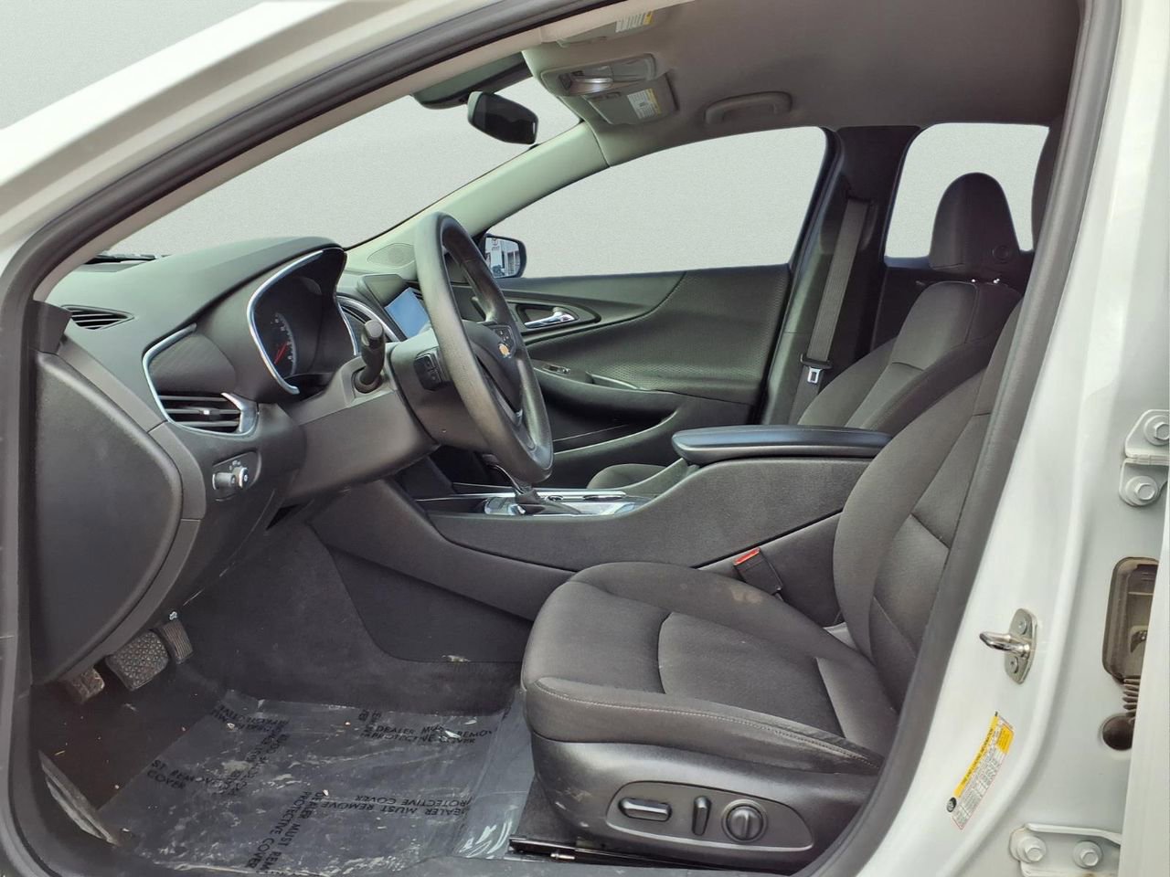 Used 2019 Chevrolet Malibu LT image 15