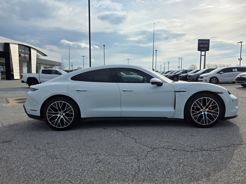 Used 2020 Porsche Taycan 4S AWD/4WD image 9