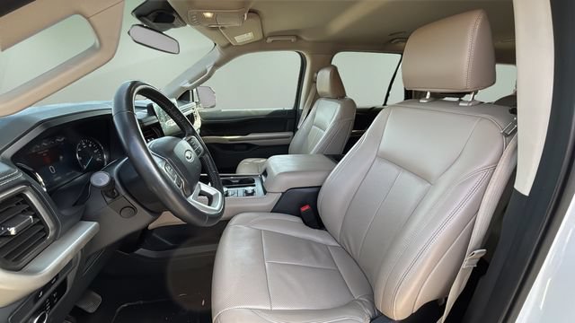 Used 2024 Ford Expedition Max XLT AWD/4WD image 17