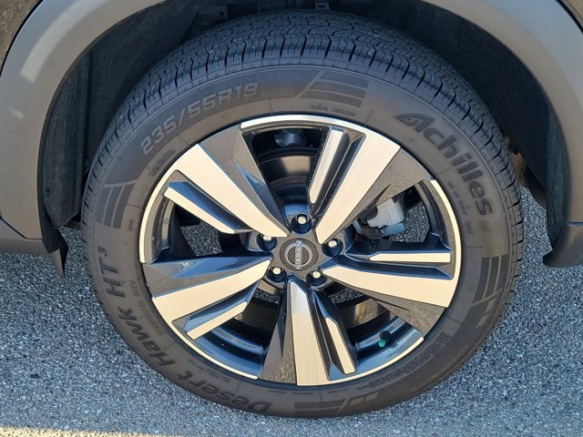 Certified 2023 Nissan Rogue SL w/ SL Premium Package image 12