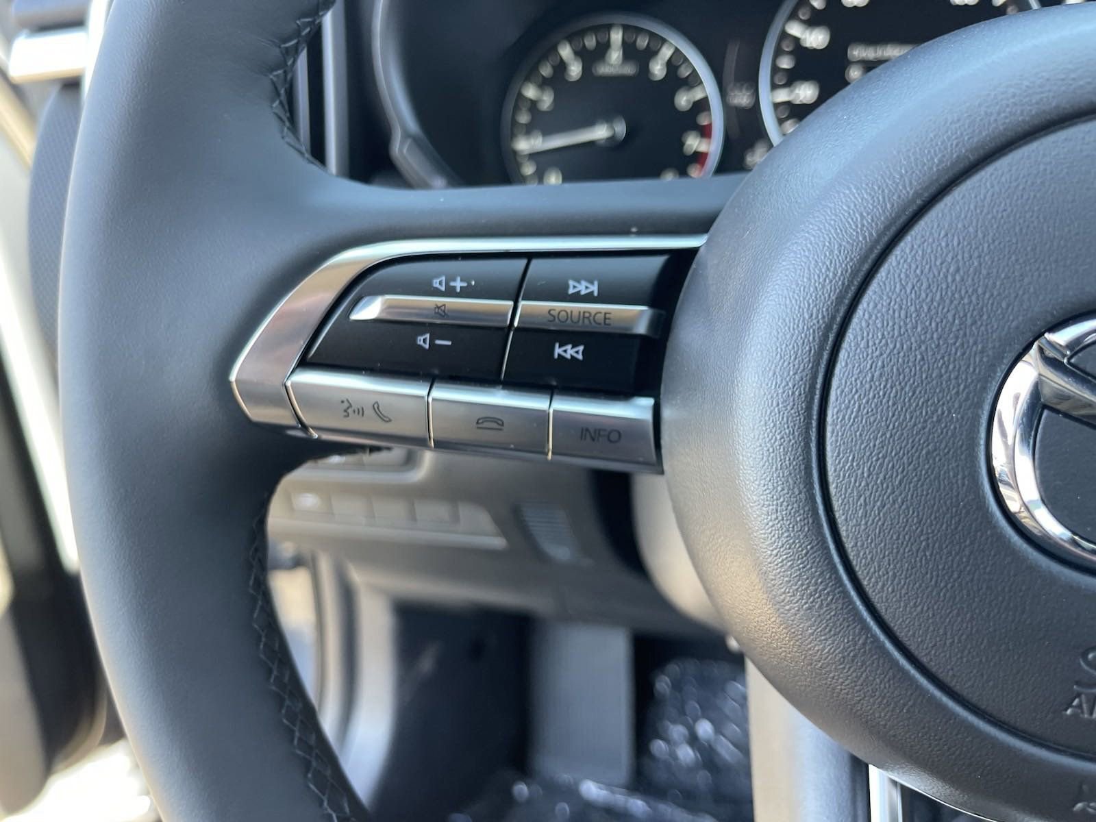 New 2025 MAZDA CX-50 AWD 2.5 S w/ Cargo Package image 32