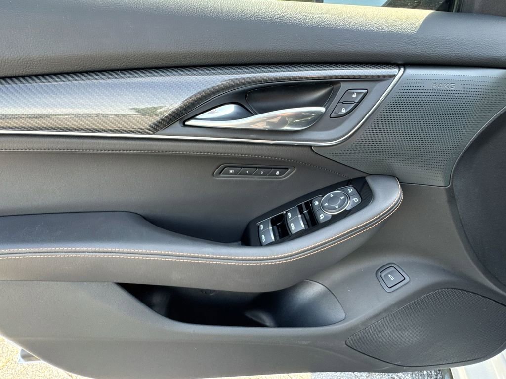 Used 2025 Cadillac CT5 Sport w/ Technology Package image 15