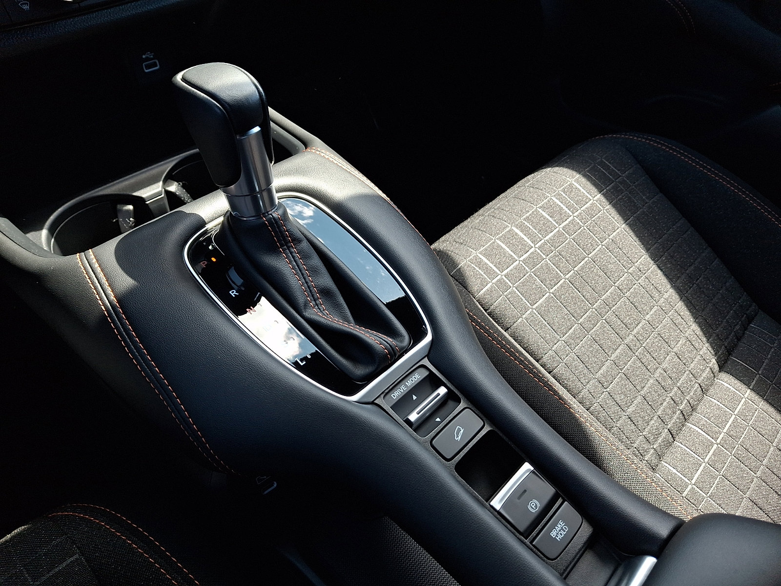 Used 2024 Honda HR-V Sport image 18