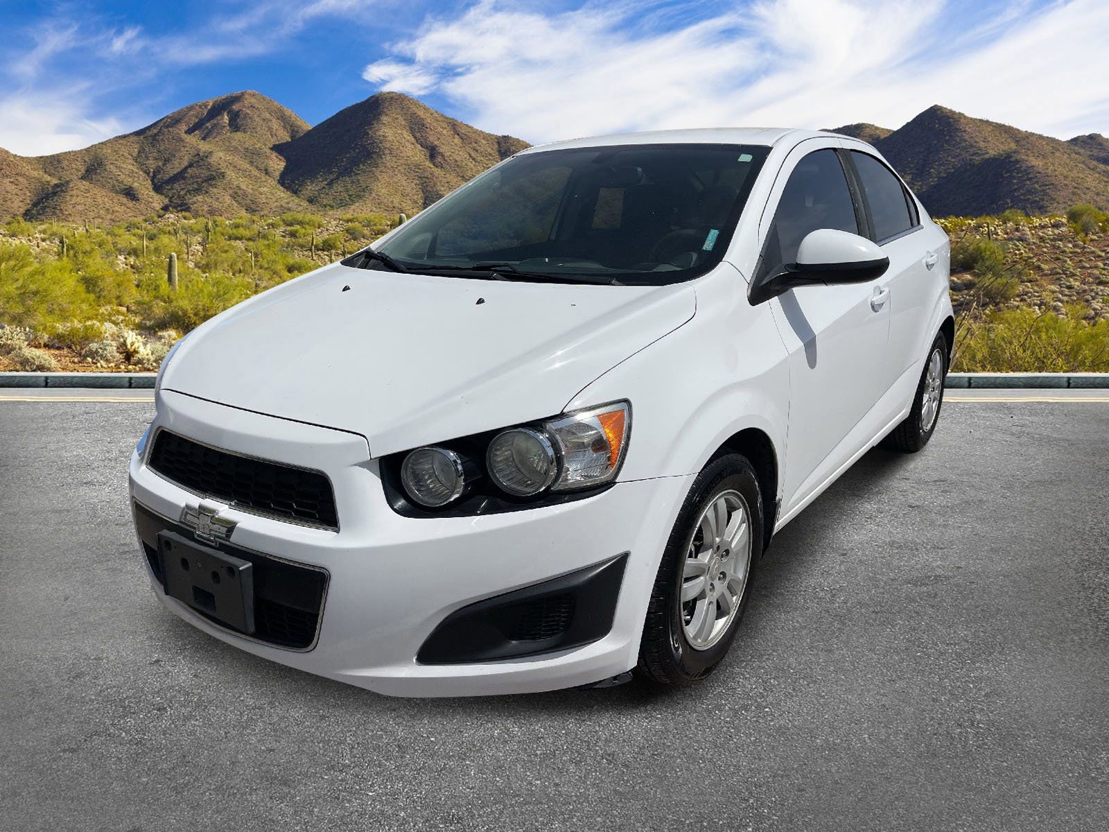 Used 2016 Chevrolet Sonic LT image 13