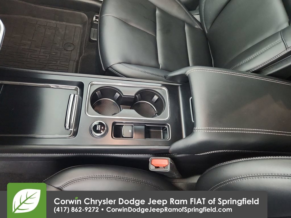 Used 2023 Lincoln Corsair AWD w/ Towing Package image 28