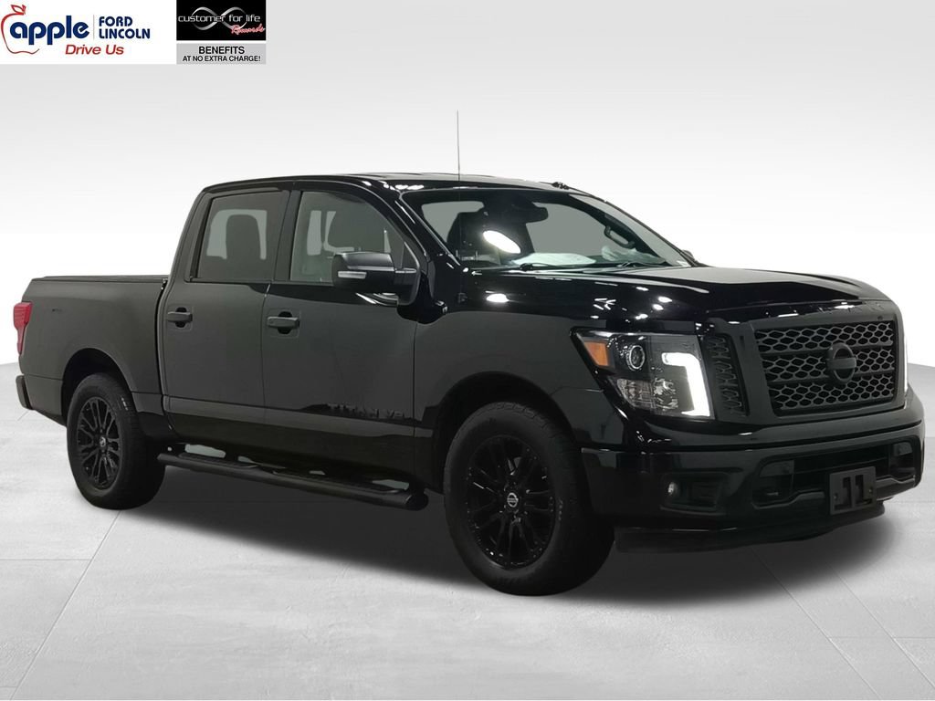 Used 2018 Nissan Titan SV w/ SV Convenience Package AWD/4WD image 1