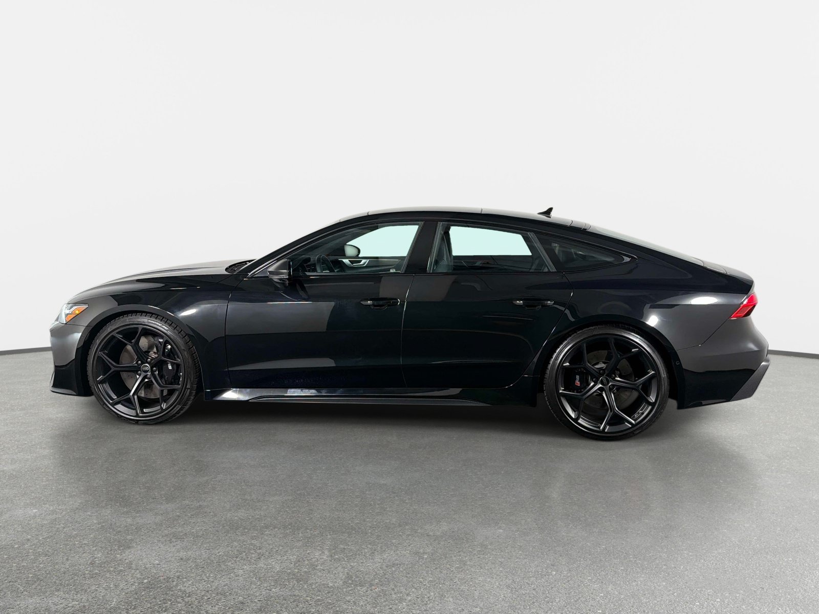 Used 2025 Audi RS 7 Performance AWD/4WD image 6