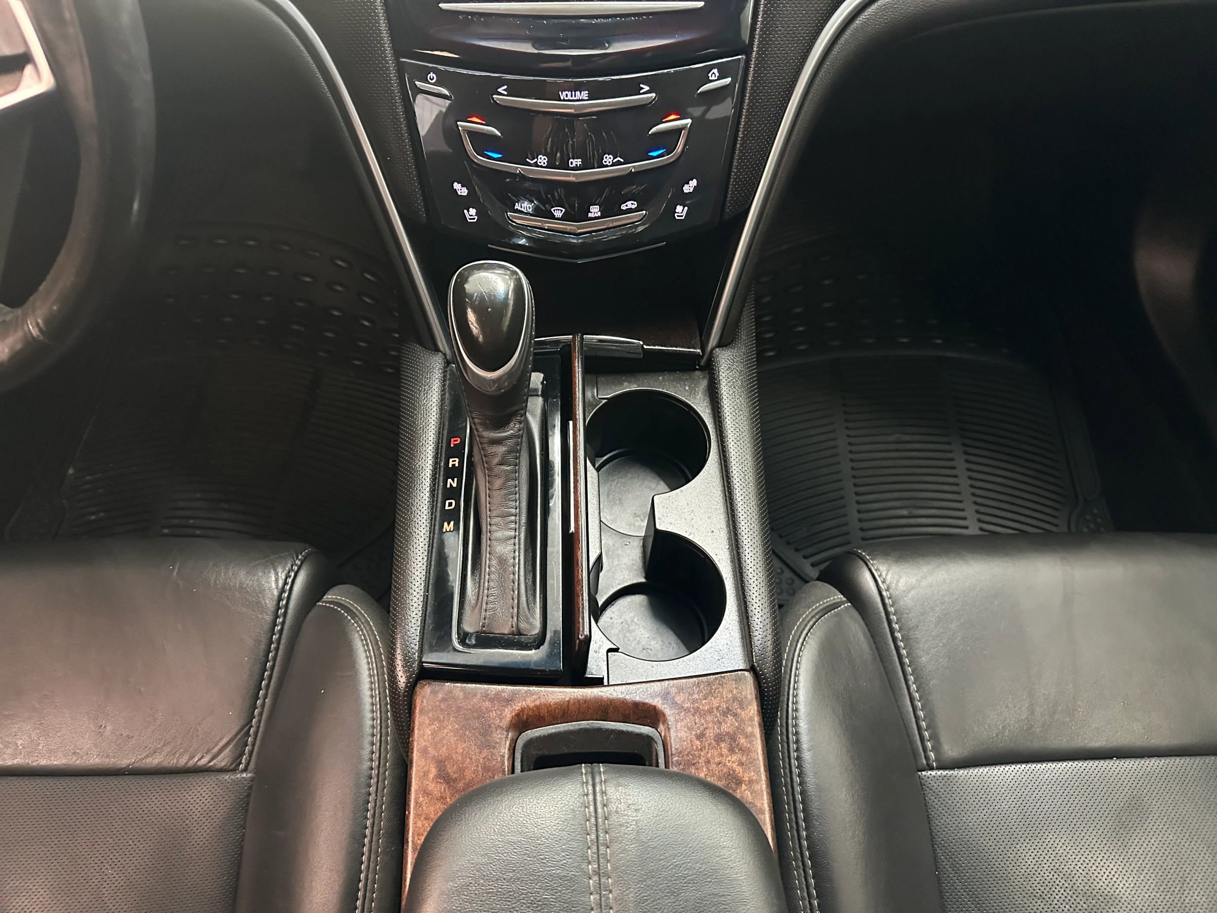 Used 2019 Cadillac XTS Luxury image 19