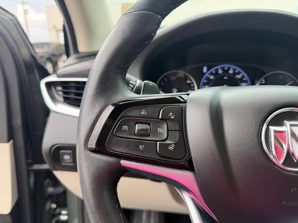 Used 2023 Buick Enclave Avenir w/ Avenir Technology Package FWD image 32
