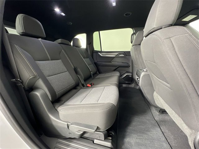 Used 2025 GMC Acadia Elevation image 28