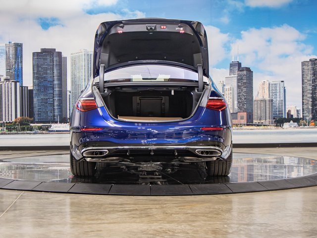 Used 2026 Mercedes-Benz S 580 4MATIC Sedan image 12