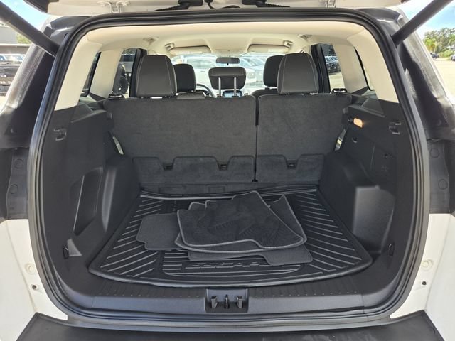 Certified 2019 Ford Escape SEL FWD image 17