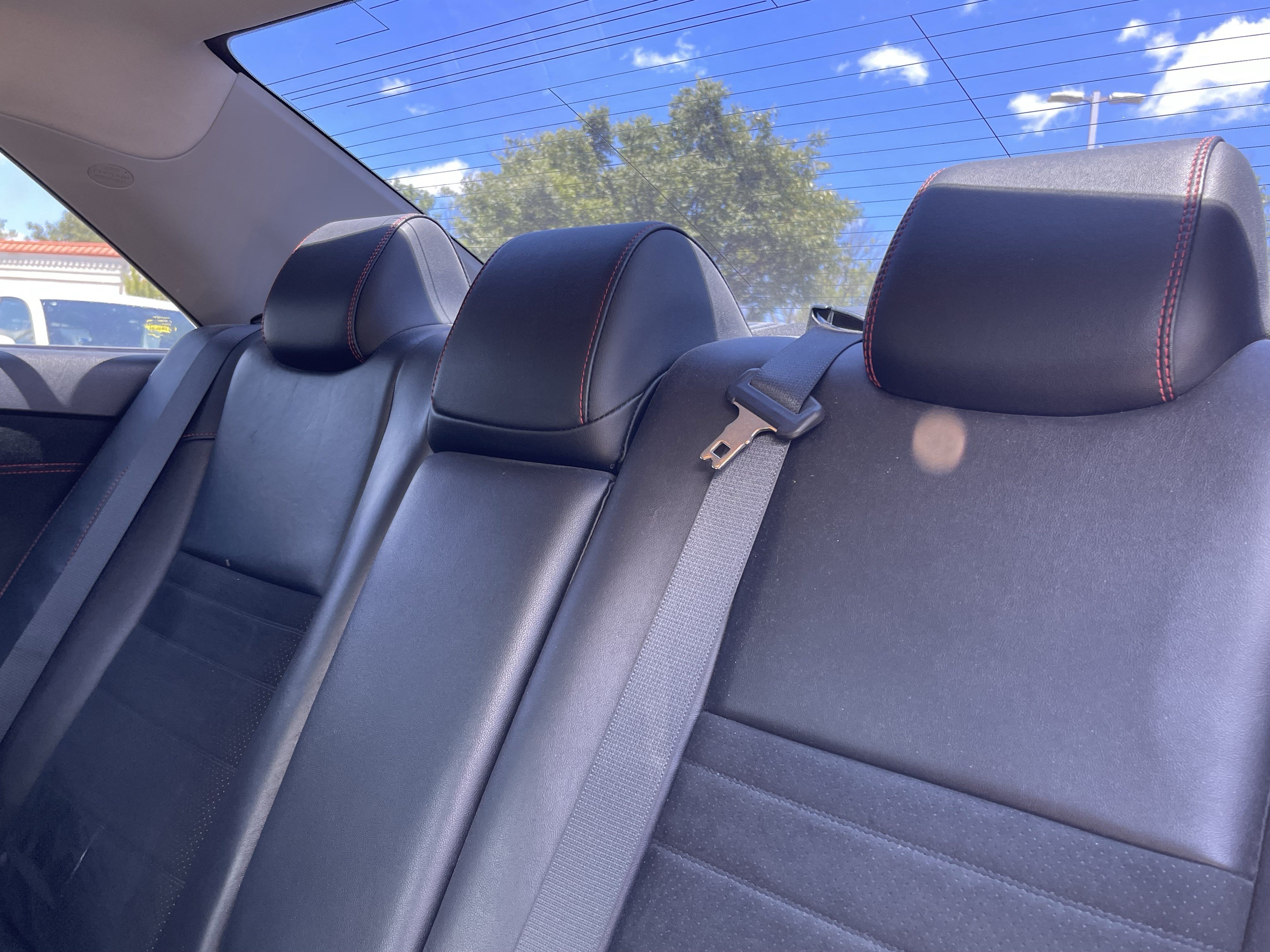 Used 2017 Toyota Camry XSE w/ Moonroof Package FWD image 10