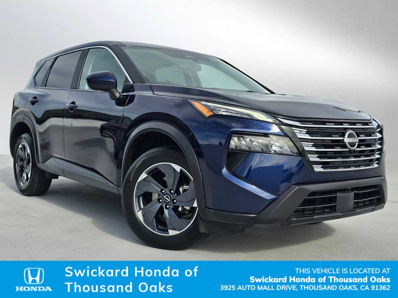 Used 2024 Nissan Rogue SV