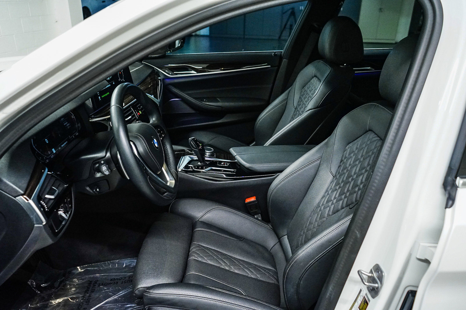 Certified 2023 BMW 540i w/ Premium Package RWD image 17