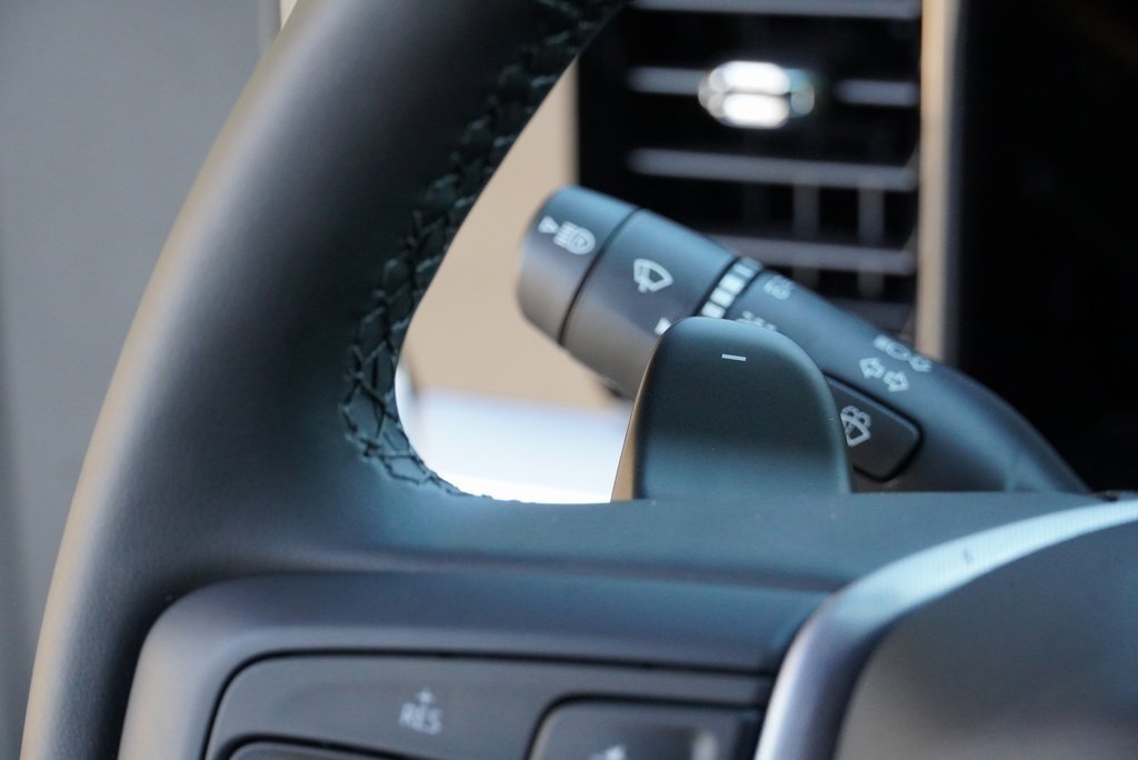 New 2026 GMC Sierra 1500 SLT image 36