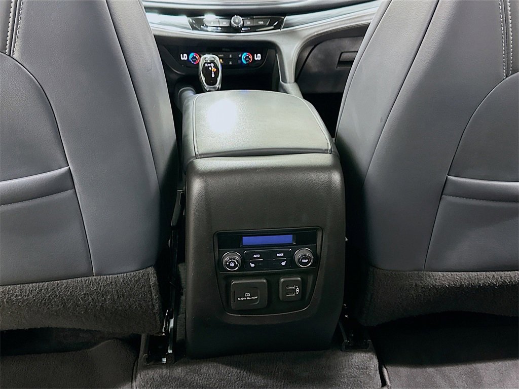 Used 2021 Buick Enclave Premium w/ Sun and Sites Package image 27