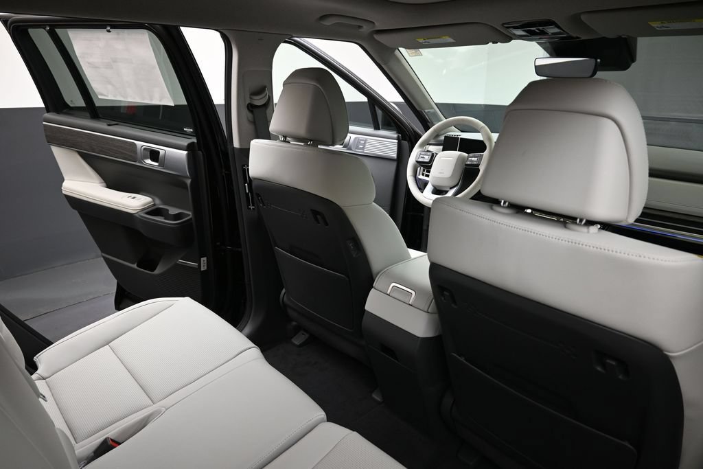 New 2026 Hyundai Santa Fe Limited AWD/4WD image 15