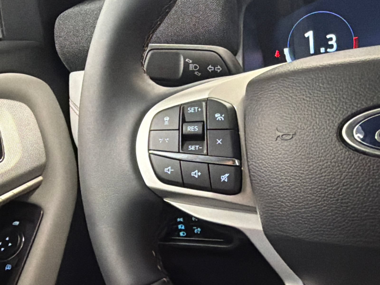 New 2026 Ford Explorer Active w/ Active Comfort Package AWD/4WD image 21