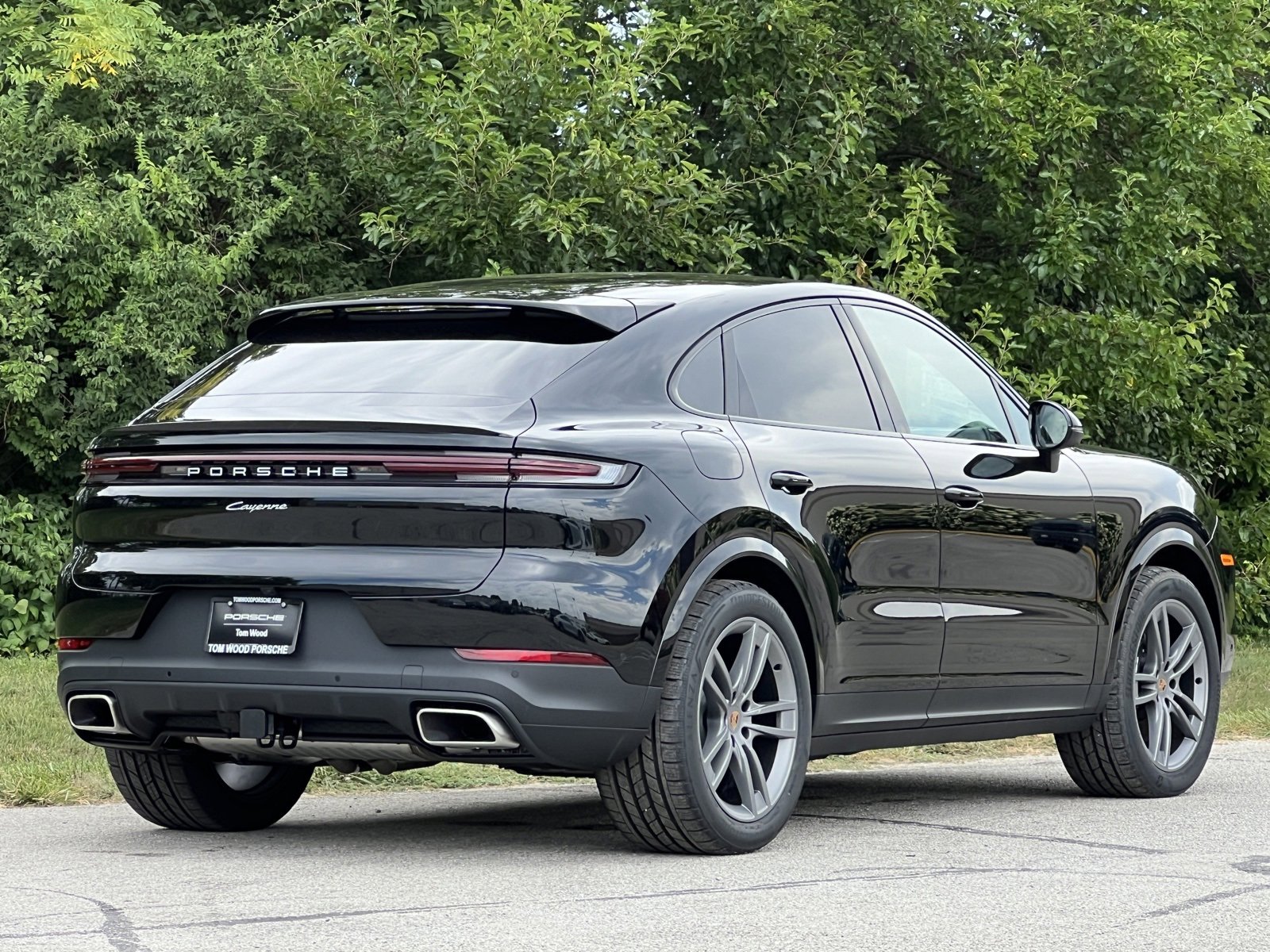 New 2026 Porsche Cayenne Coupe image 6