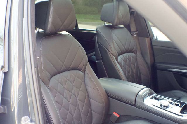 Used 2024 BMW X5 M60i AWD/4WD image 47