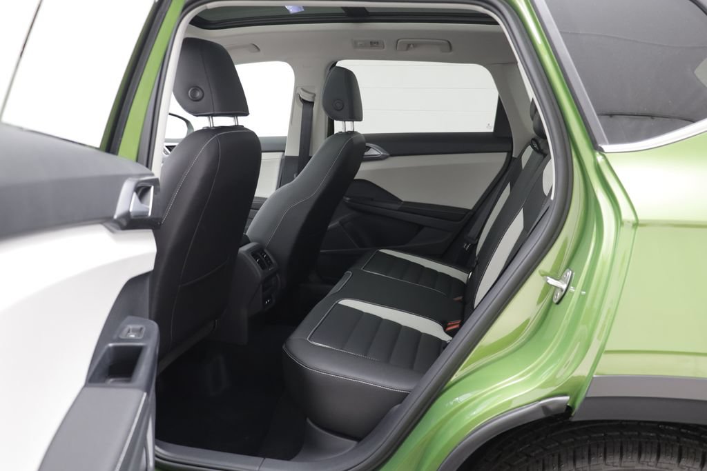 New 2026 Volkswagen Taos SEL AWD/4WD image 15