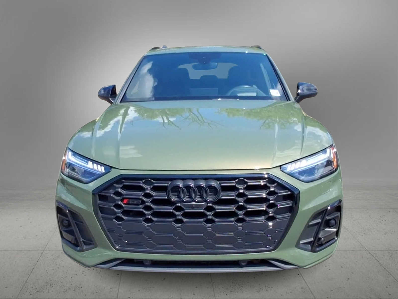 Used 2023 Audi SQ5 Prestige w/ Prestige Package AWD/4WD image 3