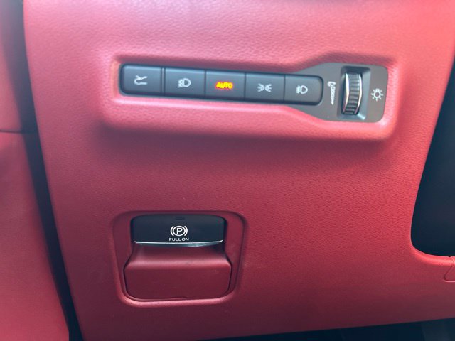 Used 2025 Jeep Wagoneer S Launch Edition w/ Trailer Tow Group AWD/4WD image 26