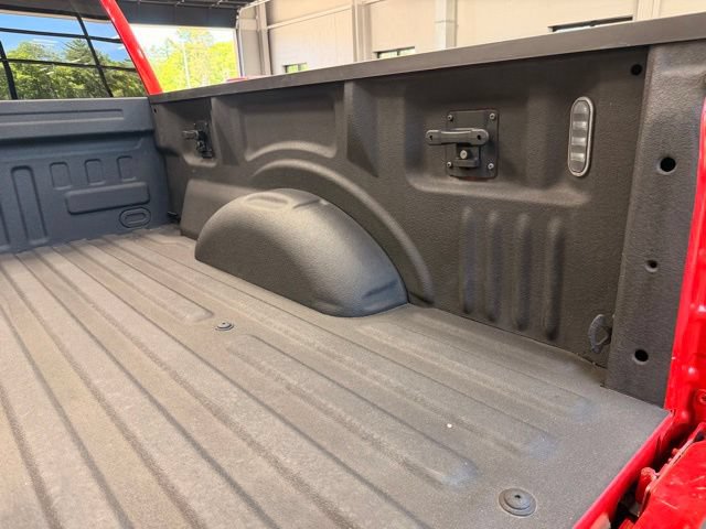 Used 2016 Ford F150 XLT w/ Equipment Group 302A Luxury AWD/4WD image 10