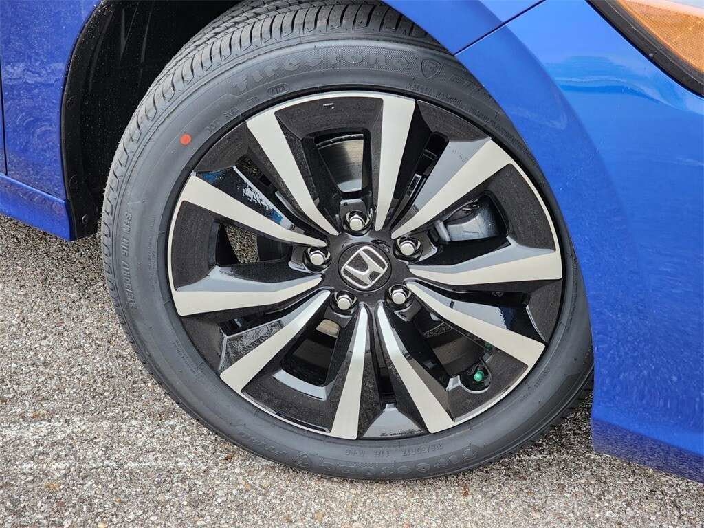 Certified 2024 Honda Civic EX image 16