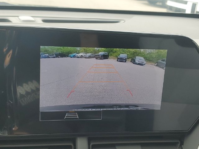 New 2026 Chevrolet Trax RS w/ Sunroof Package FWD image 28