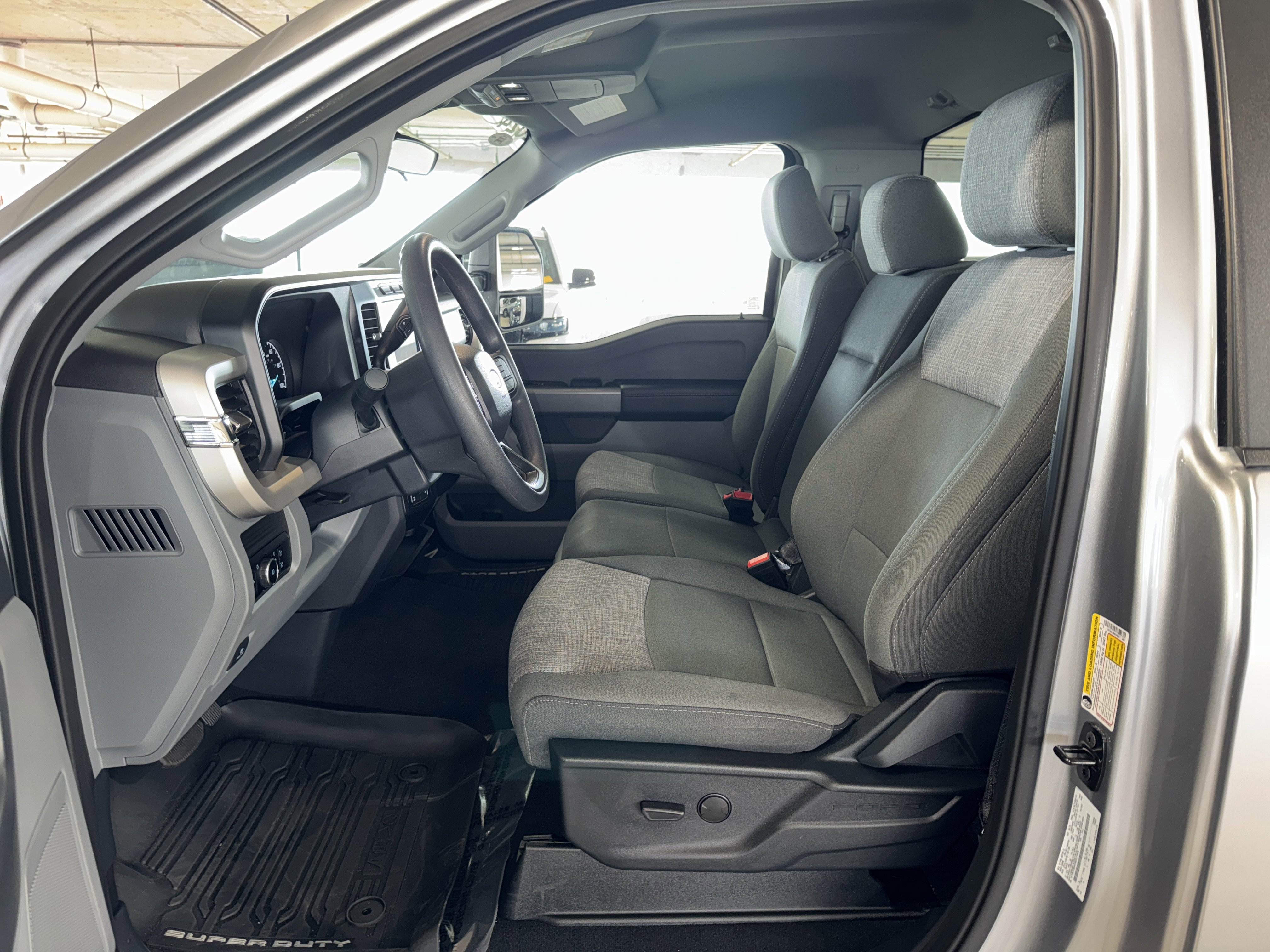 Used 2024 Ford F250 XLT w/ 360-Degree Camera Package image 14