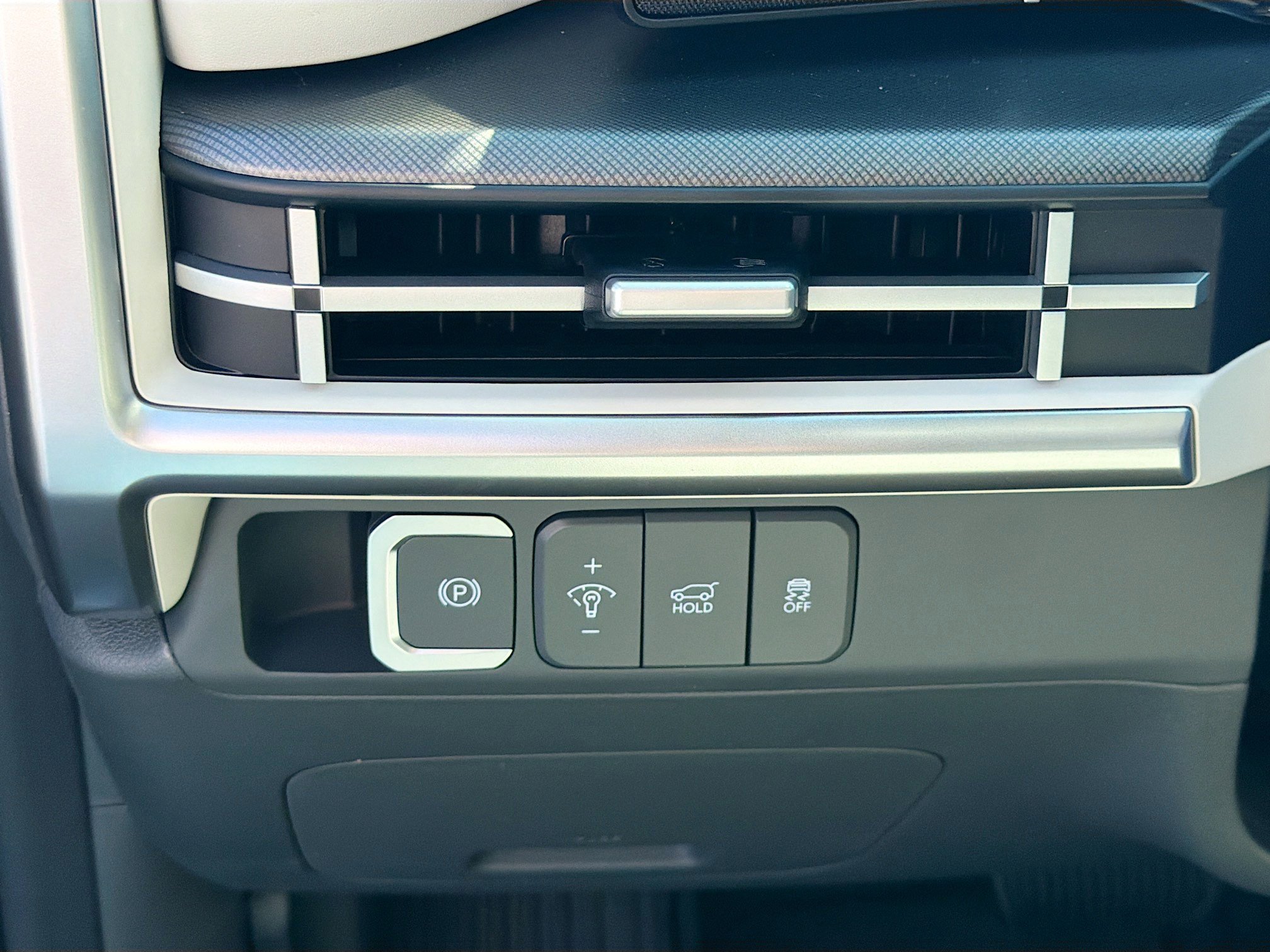 New 2026 Hyundai Santa Fe SE FWD image 33