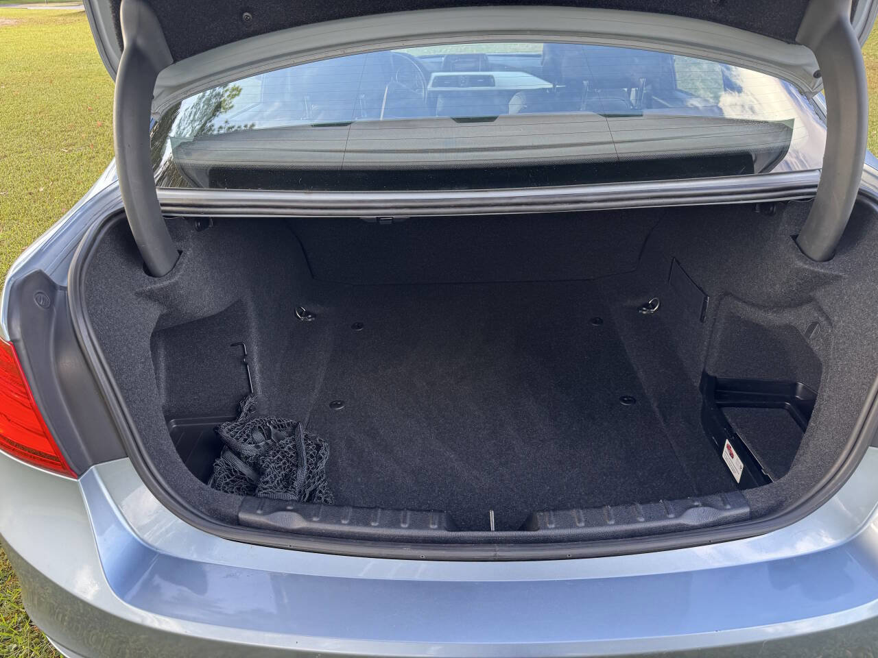 Used 2014 BMW 320i xDrive Sedan image 28