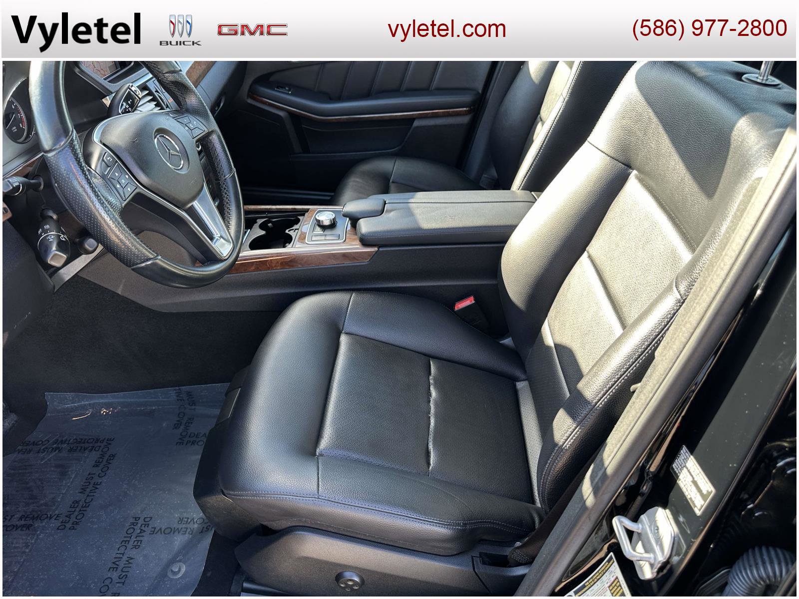 Used 2013 Mercedes-Benz E 350 4MATIC Sedan image 19