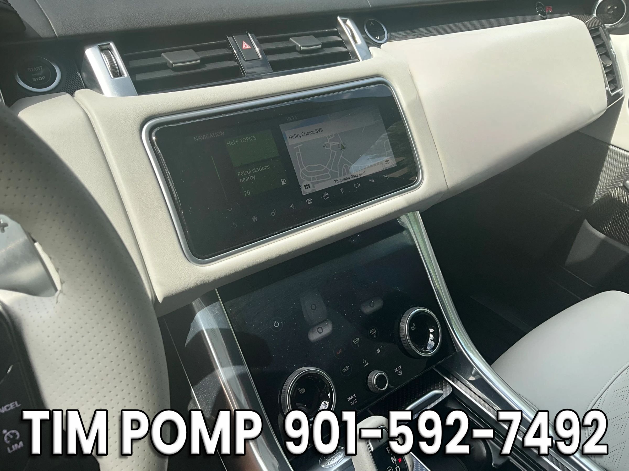 Used 2019 Land Rover Range Rover Sport SVR AWD/4WD image 12