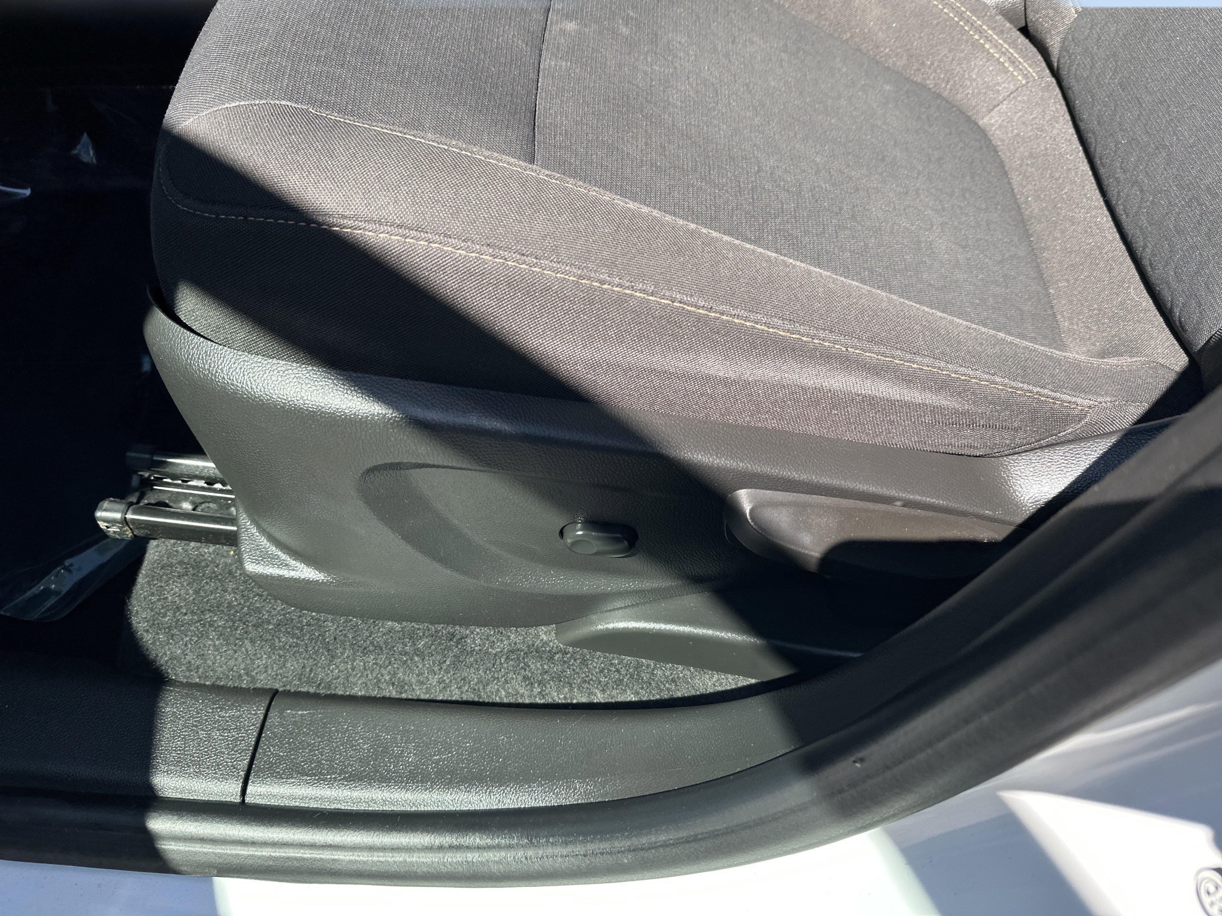 Certified 2020 Chevrolet Trax LS AWD/4WD image 9