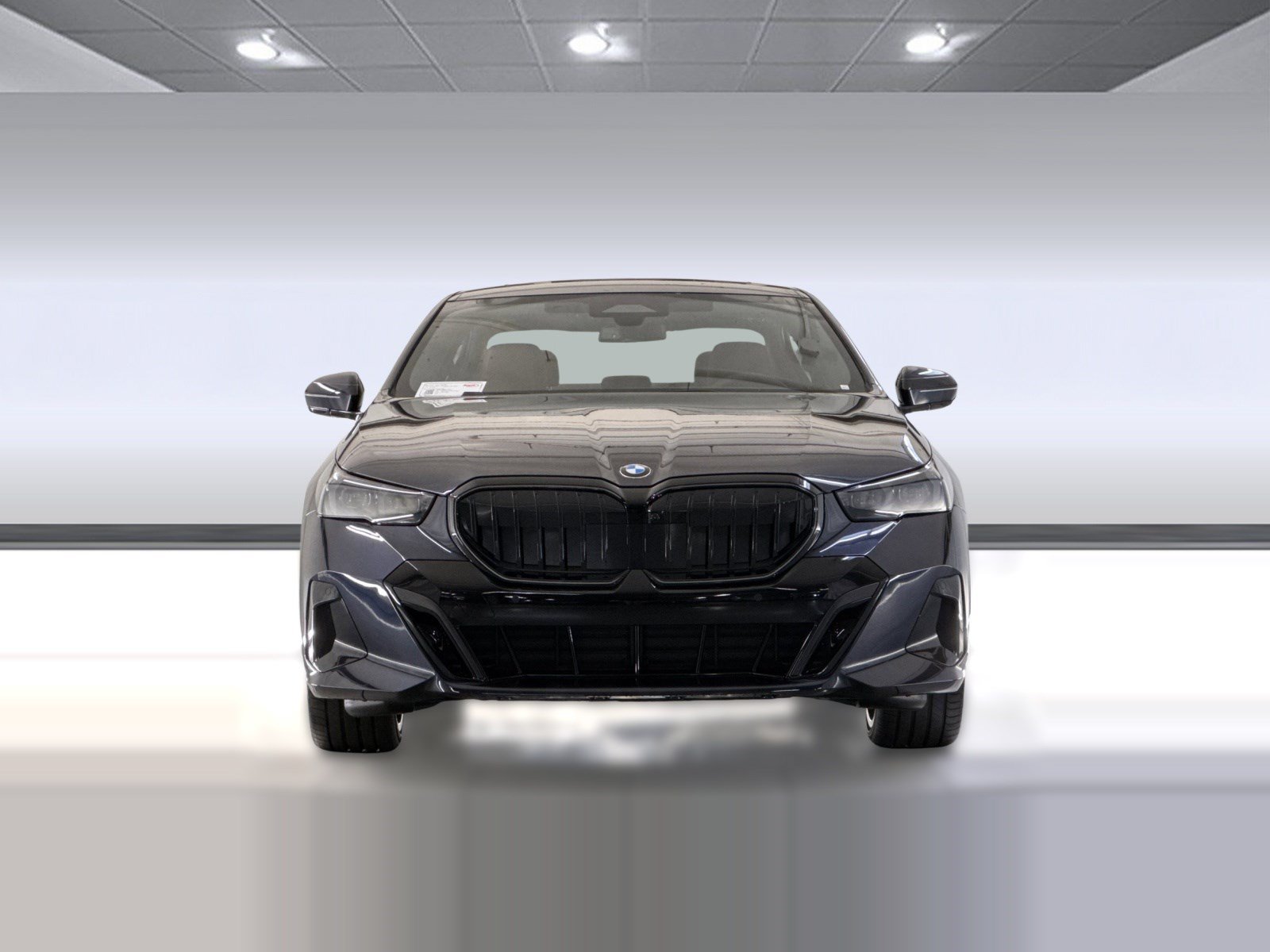 Used 2026 BMW 530i w/ M Sport Package RWD image 5