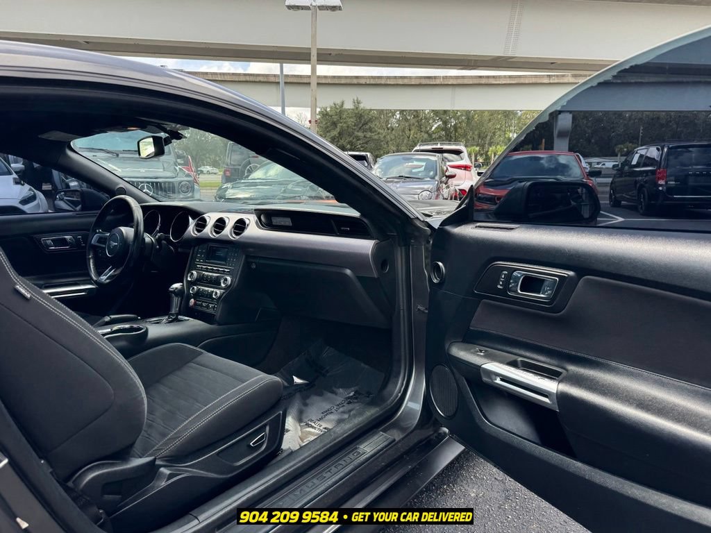 Used 2017 Ford Mustang GT RWD image 29
