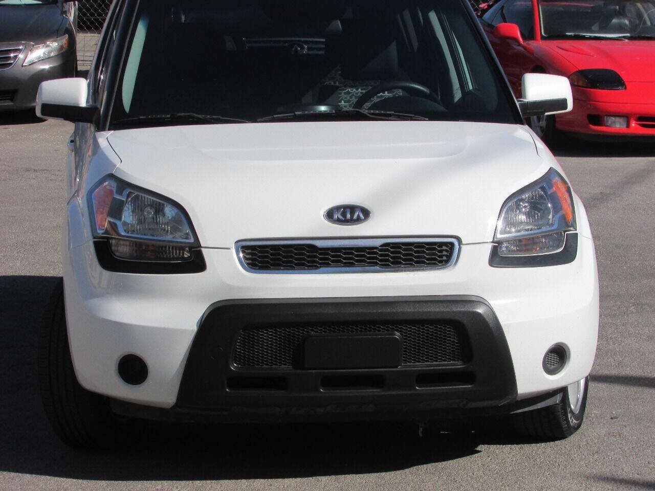 Used 2011 Kia Soul + w/ Audio Pkg FWD image 14