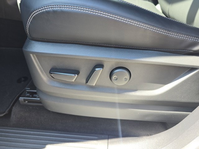 Used 2025 Nissan Armada PRO-4X AWD/4WD image 20