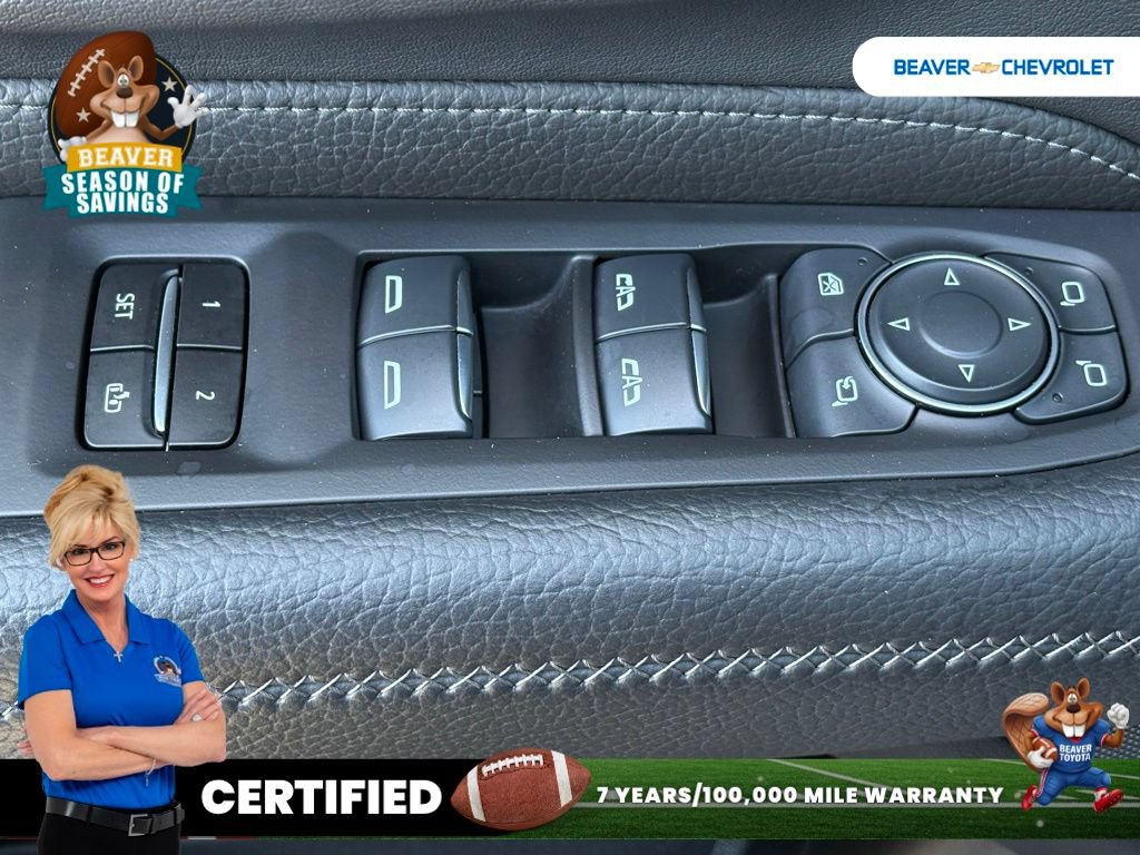 Used 2024 GMC Yukon XL Denali AWD/4WD image 31